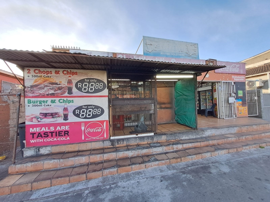 Commercial Property for Sale in Tuscany Glen Western Cape